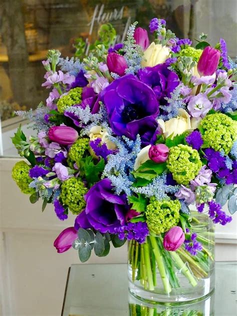 Pin by Alexandra Wruskyj on Floral | Purple flower arrangements, Flower ...