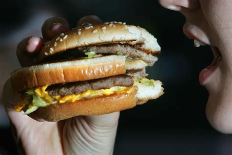 McDonald's sparks outrage as chain reveals buns may contain traces of nuts | The Independent ...