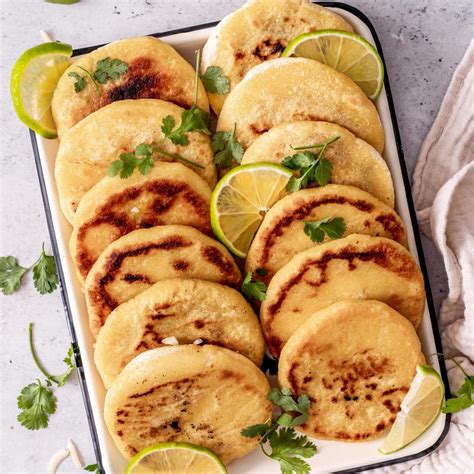 6-Minute Pupusas {Easy Authentic Recipe} - The Big Man's World