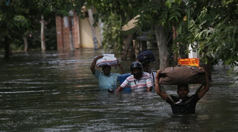 Delhi News Highlights: Rain lashes parts of Delhi; evacuation on as ...