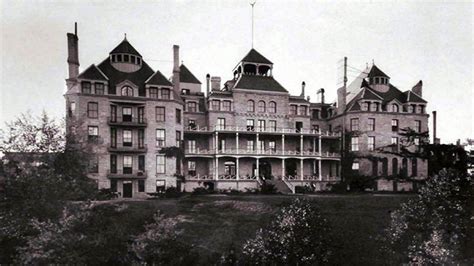 The History of 1886 Crescent Hotel | Historic Hotels Of America