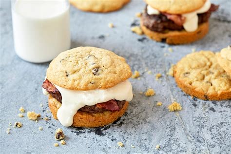 Cookies and Milk Burger