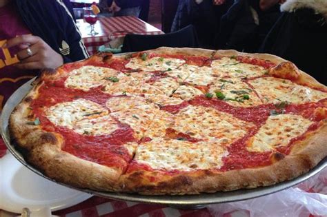 Lombardi’s May Not Be America’s First Pizzeria, Historians Say - Eater NY