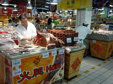 Fun at a Chinese Grocery Store - Ferreting Out the Fun