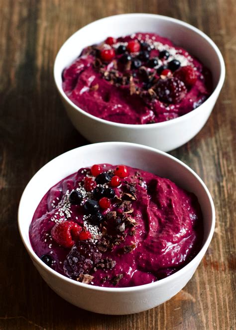 Red Beet, Berries and Avocado Smoothie Bowl - Refresh My Health