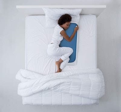 The 8 Best Cooling Mattress Toppers For Hot Sleepers 2022