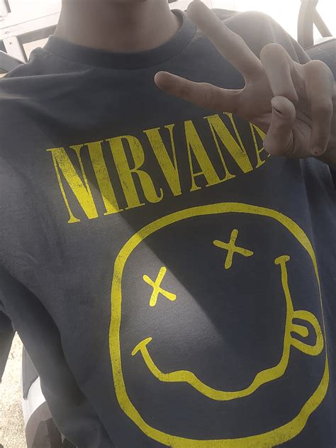 Ideas for a nirvana outfit? : r/Nirvana