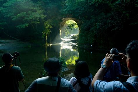 Nomizo Falls: The Secret Instagram-Worthy Waterfall - Japan Web Magazine