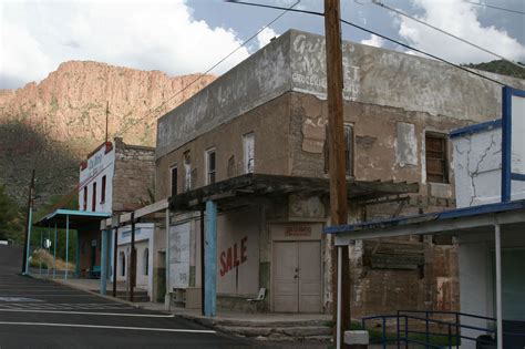 Exploring the Charming Storefronts and Streets of Superior, AZ