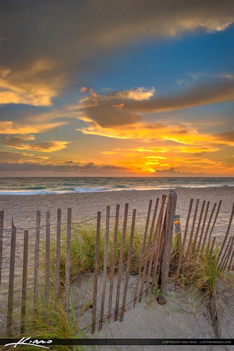 Jupiter Beach Sunrise at Ocean Park along the Fence | HDR Photography ...