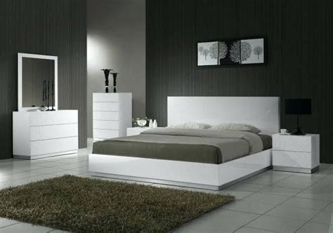 white bedroom furniture | Platform bedroom sets, Contemporary bedroom ...