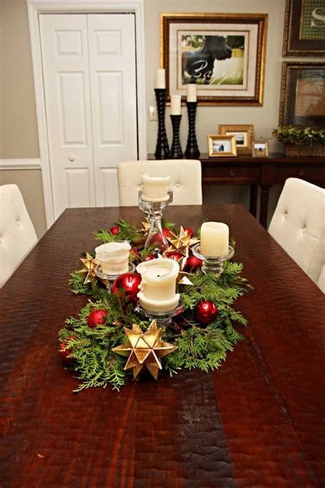 35 Christmas Centerpieces for Holiday Table | Ultimate Home Ideas