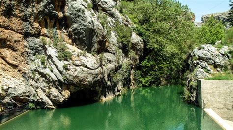 Lebanon Should Consider Fighting Litani River Pollution as National Mission | Al Bawaba