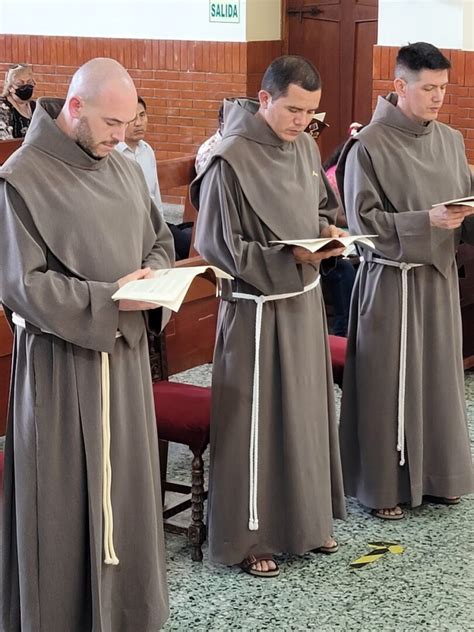 Three novices profess vows in Peru - Franciscan Friars of the Atonement