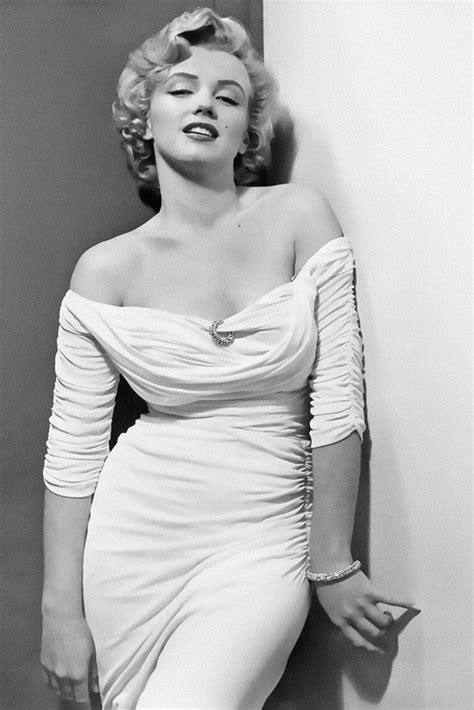 Marilyn Monroe Poster – My Hot Posters