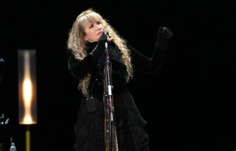 Stevie Nicks adds tour dates including Buffalo concert - syracuse.com