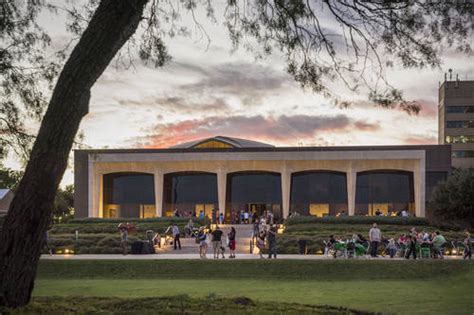 Amon Carter Museum of American Art - Fort Worth TX | AAA.com