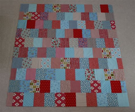 crazy mom quilts: easy as pie quilt