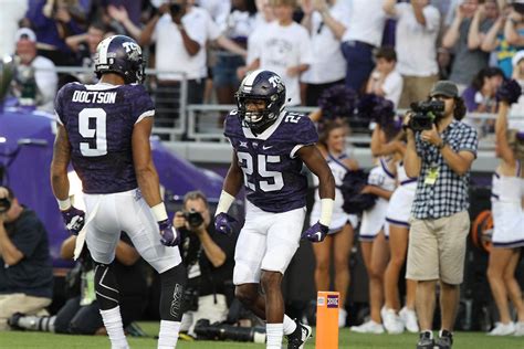 TCU leads SMU 28-17 at half - TCU 360