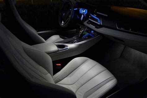 Photo Gallery: BMW i8 Interior at Night - autoevolution