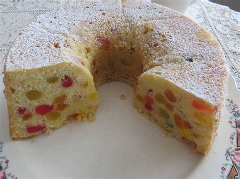 Thel's Kitchen: Old Fashioned Gumdrop Cake