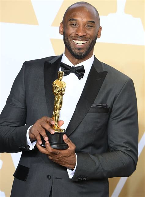 Kobe Bryant, Kirk Douglas & More Stars Honored in Soulful 'In Memoriam ...