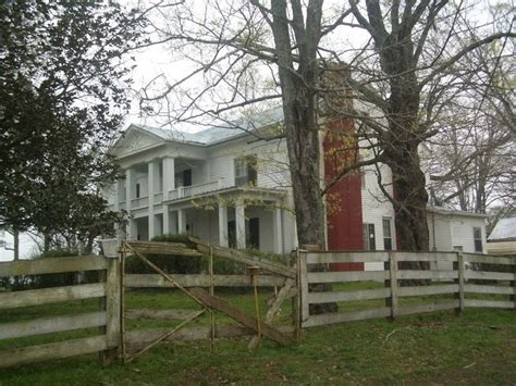 We Can Dream: An Expansive Tennessee Farmhouse on 750 Acres | Acre, Bucolic, Farmhouse