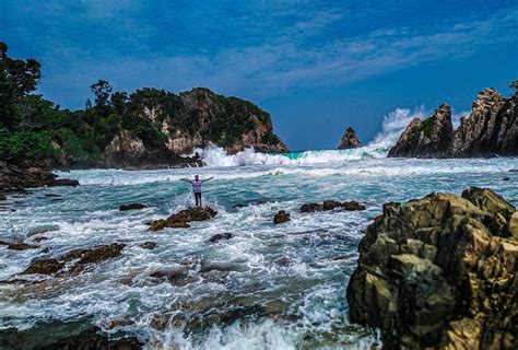 7 Wisata Pantai di Lampung Paling Rekomended, Gigi Hiu hingga Tanjung Setia : Okezone Travel
