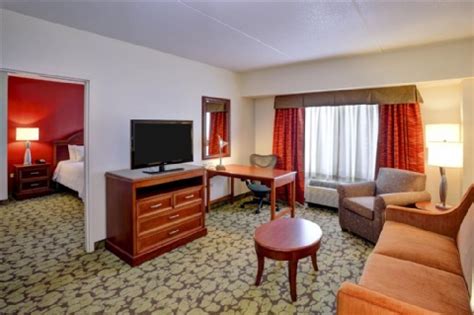 Hilton Garden Inn Chicago/Midway Airport | Stress-Free Stays & Parking Near MDW Airport - Stay ...