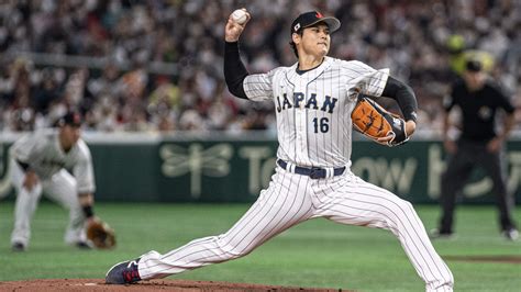 Shohei Ohtani regresa al campamento de los Angelinos