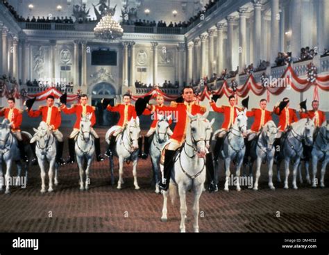 THE MIRACLE OF THE WHITE STALLIONS (1963) ROBERT TAYLOR, ARTHUR HILLER ...