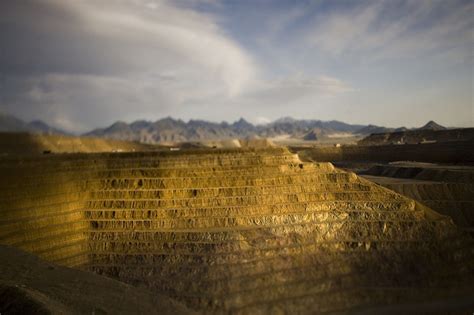 Gold Mining Industry Brings Substantial Economic Growth Worldwide - Minerals Make Life