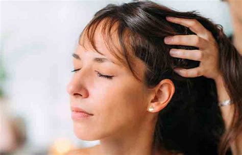 How To Pamper Your Hair With A Hot Oil Massage To Prevent Hair Loss