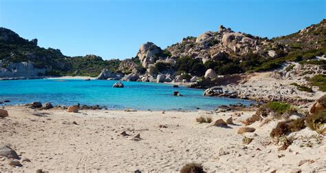 The national park of the Maddalena Archipelago ~ Yachting in Sardinia