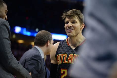 How Kyle Korver helps the Cleveland Cavaliers frontcourt