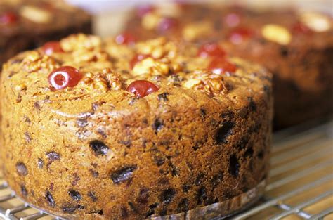 Is It Vanilla Cake With Dried Fruit or a Vanilla Fruitcake? | Recipe | Dried fruit cake recipe ...