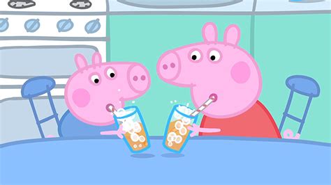 Watch Peppa Pig Season 2 Episode 1: Peppa Pig - Bubbles/Emily Elephant/Pollys Holiday/Teddys Day ...