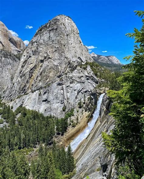 Mist Falls Trail (Yosemite National Park) - Hiking Guide