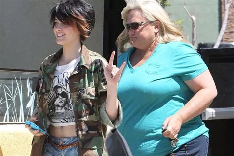 Paris Jackson and mother Debbie Rowe reunited and bond over lunch - Mirror Online