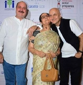 Anupam Kher Family Wife Son Daughter Father Mother Marriage Photos Biography Profile