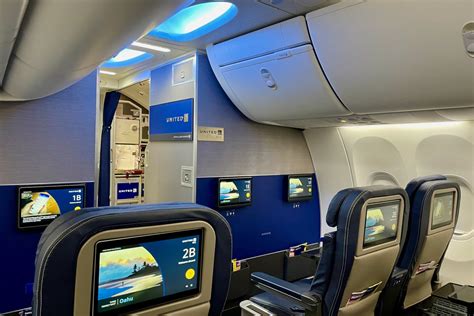 Putting United’s new interior to the test on the Boeing 737 MAX 8