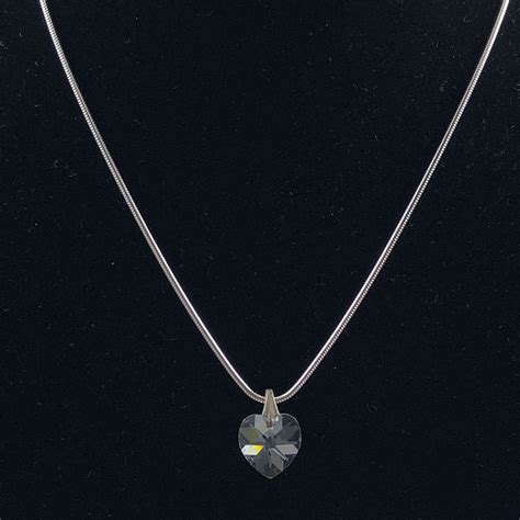 Swarovski Crystal Heart Necklace – Estatebeads