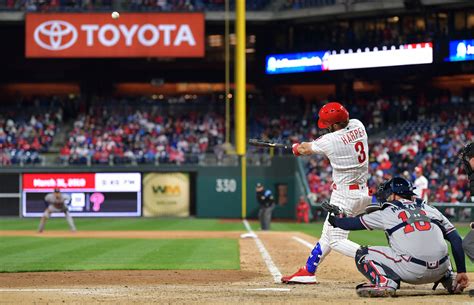 Bryce Harper's Bat Flip After Hitting A Moonshot Home Run Off The Nationals Was Savage AF - BroBible