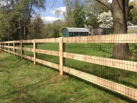 Paddock / horse board / pasture Fence Designs Fence Posts are made of treated pine Fence Boards ...