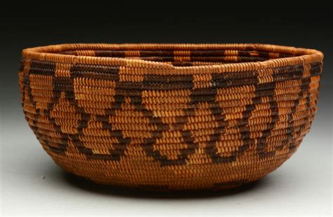 Lot Detail - NATIVE AMERICAN INDIAN BASKET.