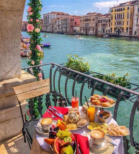 Cozy Balcony, Hotel Palazzo, Barbarigo, Venice : CozyPlaces