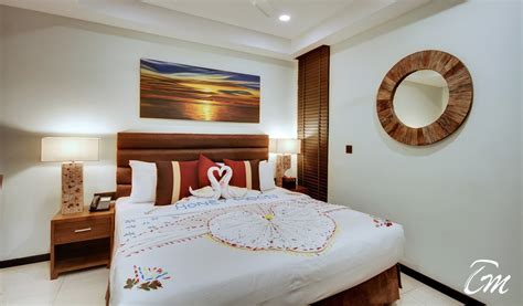 The Somerset Hotel Male - Luxury stay in budget