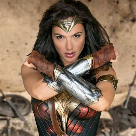 Wonder Woman - Diana Prince - Wonder Woman (2017) Photo (39987673) - Fanpop