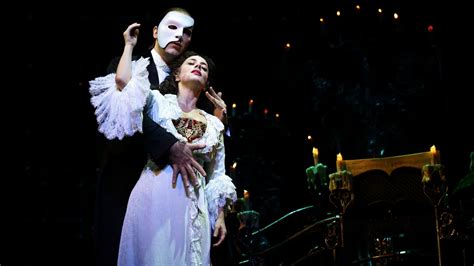 Stream ‘The Phantom of the Opera’ by Andrew Lloyd Webber for free this weekend only | FOX 4 ...