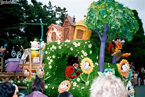 Yesterland: Disney on Parade: 100 Years of Magic at Tokyo Disneyland